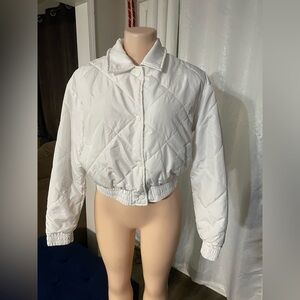 Reserve Fairfax Small Women's White Quilted Jacket snap button down y2k
